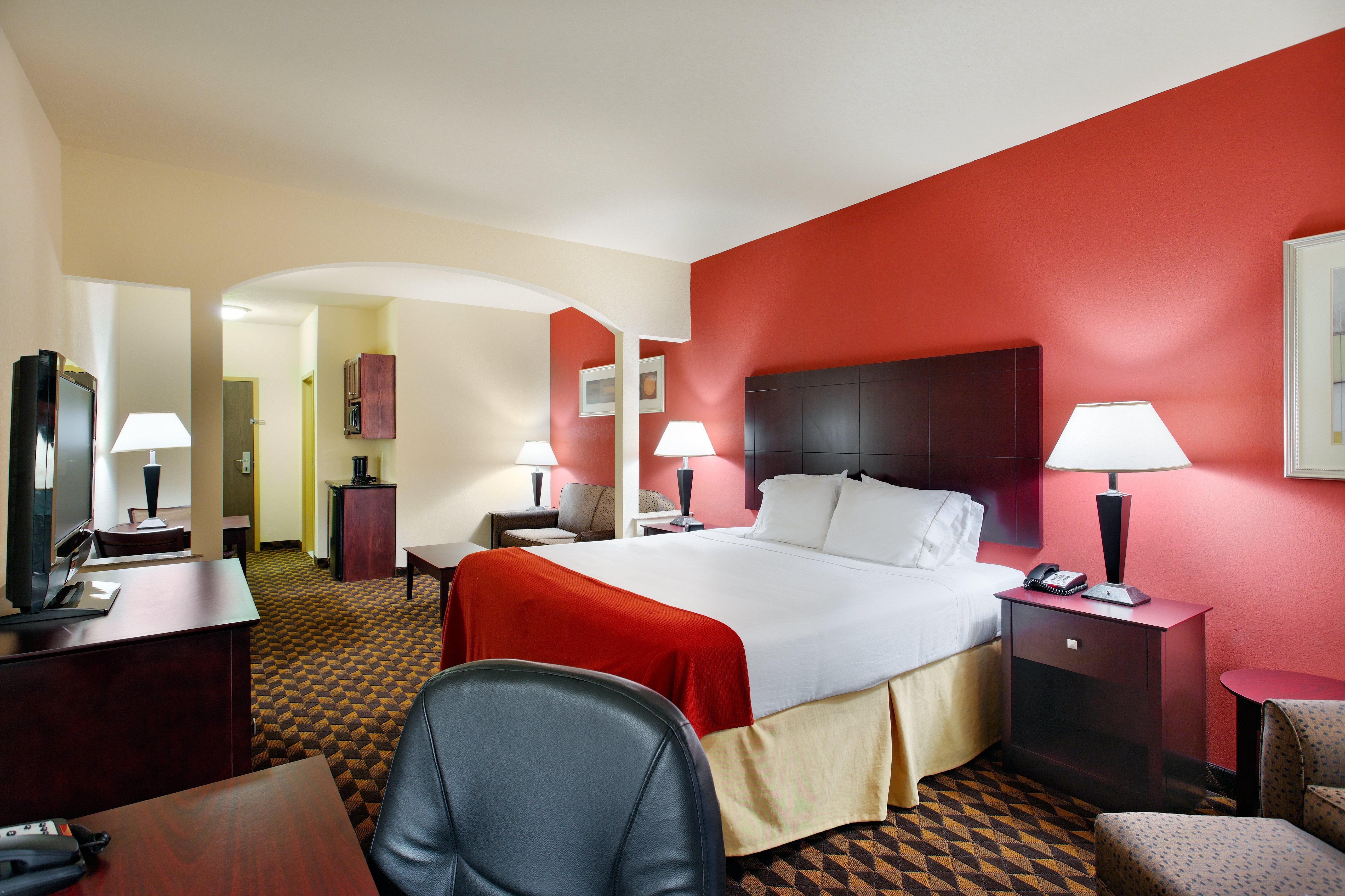 Holiday Inn Express & Suites Malvern By Ihg Esterno foto